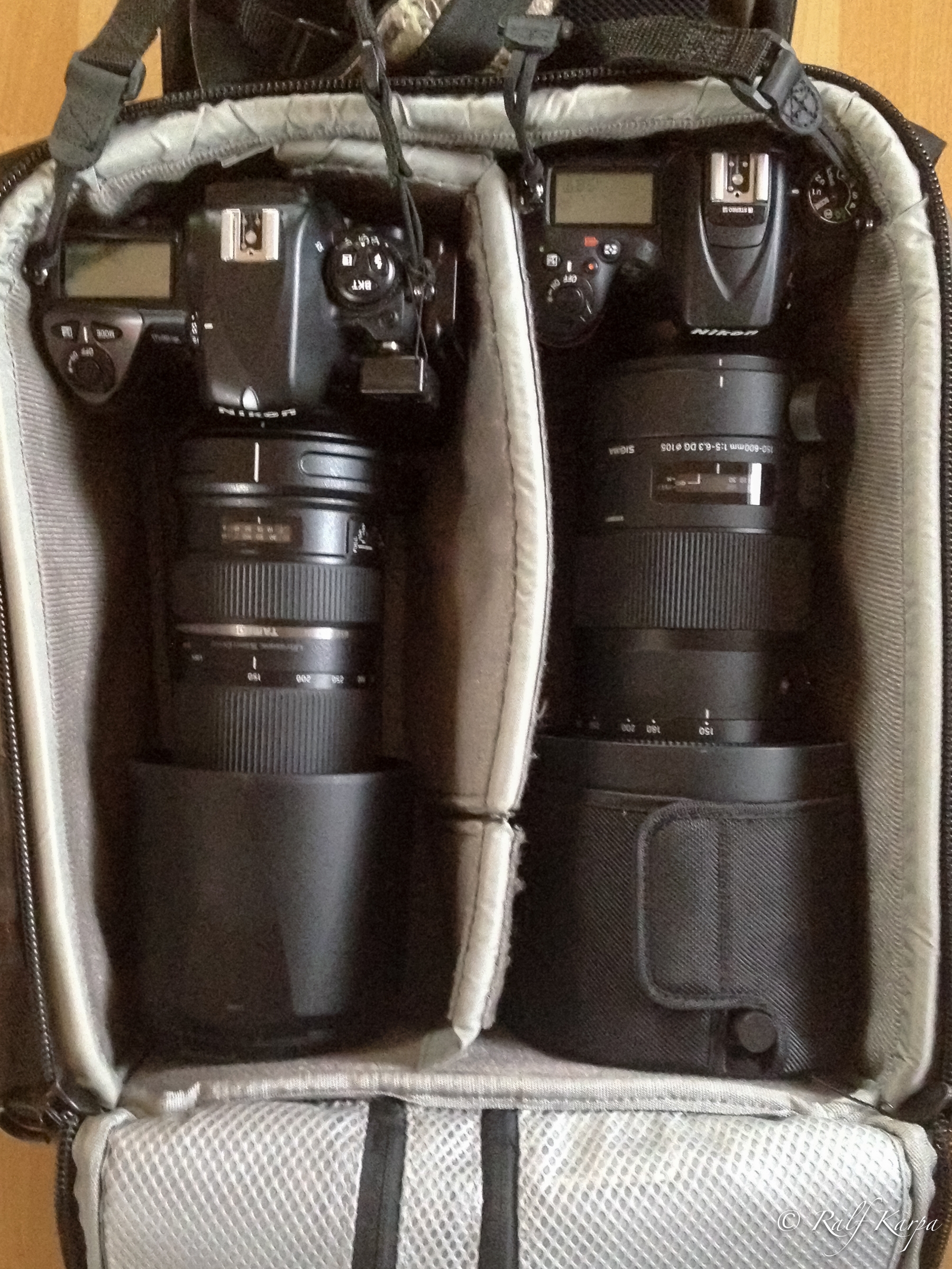 Lowepro_ProTrekker_(Tamron_Sigma).jpg