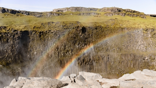 Rainbow @ Dettifoss (R864)